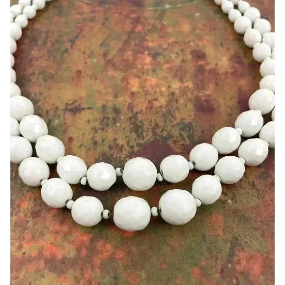 VTG Hobe White Glass Bead Necklace Layered Signed 16" 1960's Rare - Picture 2 of 15